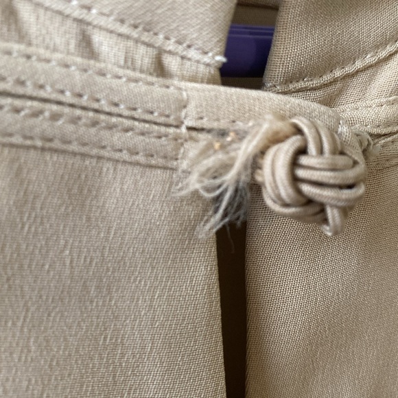 Beautiful silk top - Picture 11 of 16